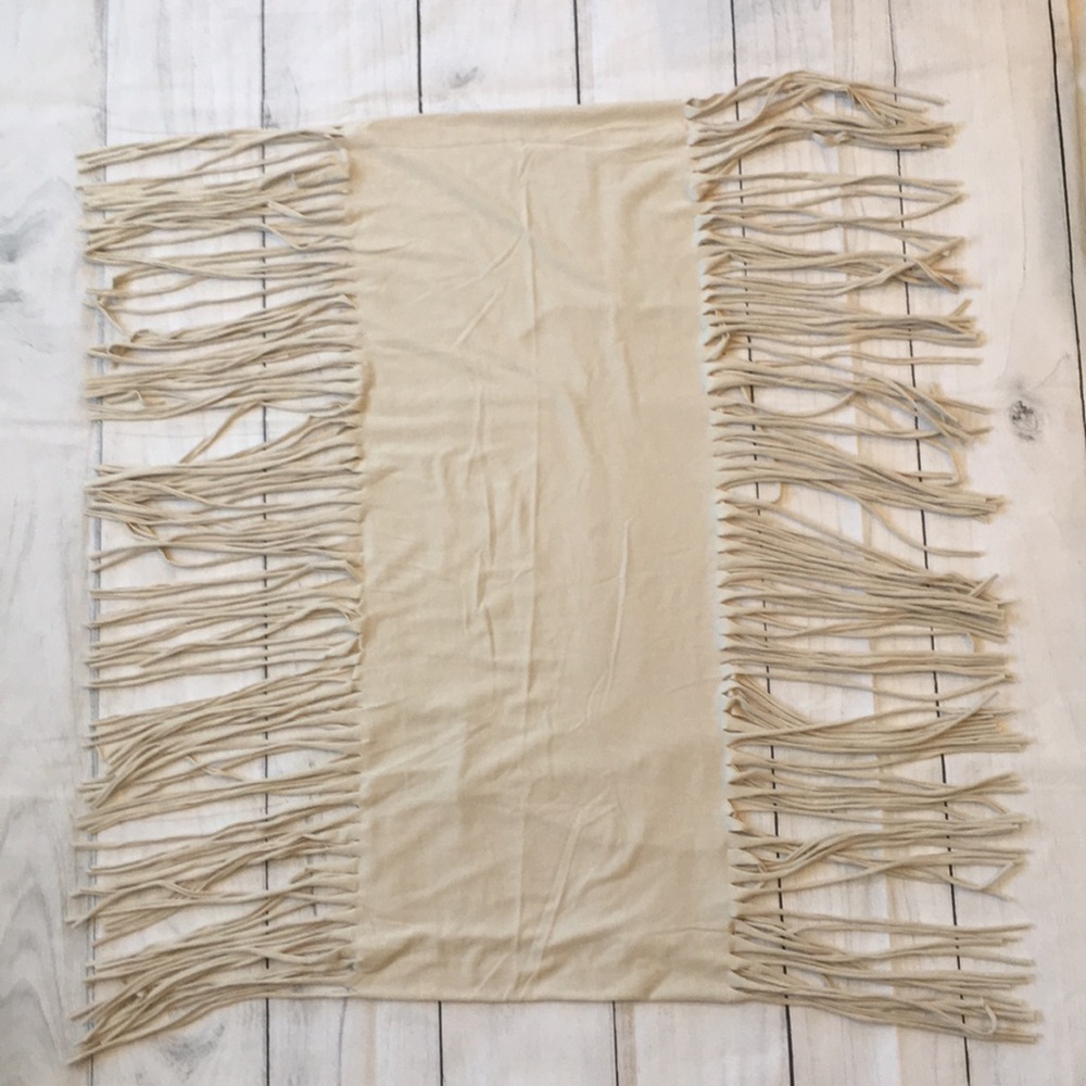 Fringe Infinity Scarf - Picture 2 of 3